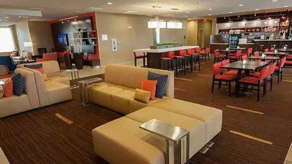 Courtyard by Marriott Lexington Keeneland/Airport | Kentucky - Lexington (ve civarı) - Lexington