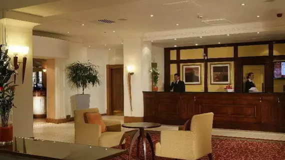 Swindon Marriott Hotel | Wiltshire (kontluk) - Swindon