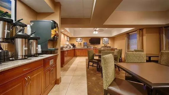 Best Western Plus Mishawaka Inn | Indiana - South Bend (ve civarı) - Mishawaka