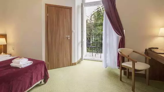 Yarden Aparthotel by Artery Hotels | Küçük Polonya Voyvodalığı - Krakow (ve civarı) - Krakow - Stare Miasto