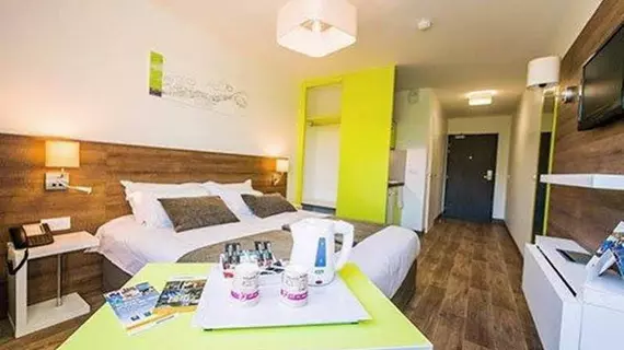 Comfort Suites Universités Grenoble Est | Auvergne-Rhone-Alpes - Isere - Saint-Martin-d'Heres