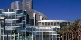 Courtyard Irvine John Wayne Airport/Orange County