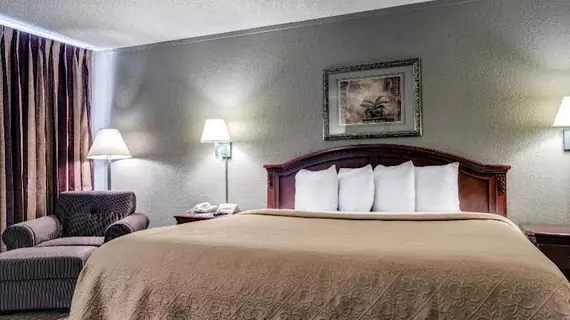 Quality Inn & Suites El Paso | Teksas - El Paso (ve civarı) - El Paso