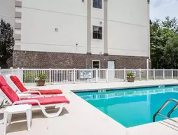 Comfort Suites Summerville | Güney Karolayna - Charleston (ve civarı) - Summerville