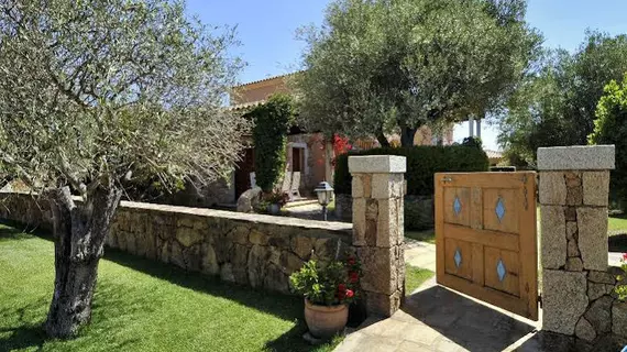 Residence Li Frauli | Sardinya - Sassari - San Teodoro