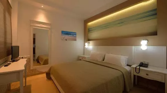 Antigoni Beach and Suites | Doğu Makedonya ve Trakya - Sithonia