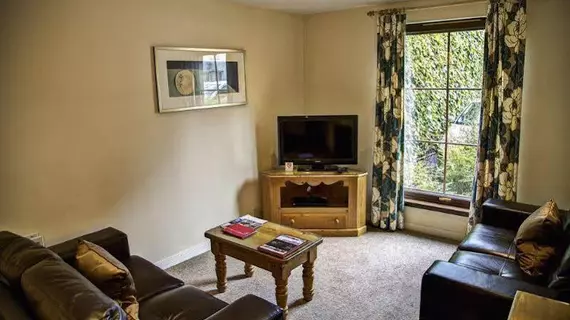 Fountain Court Grove | İskoçya - Edinburgh (ve civarı) - Edinburgh - West End