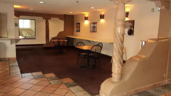 Econo Lodge | New Mexico - Santa Fe (ve civarı) - Santa Fe - Agua Fria - Southside