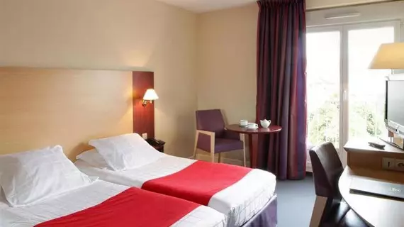 Ibis Styles Clermont Ferrand Gare | Auvergne-Rhone-Alpes - Puy-de-Dome (bölge) - Clermont-Ferrand