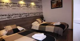 Hostal MH Fuencarral | Madrid Özerk Topluluğu - Madrid (ve civarı) - Madrid