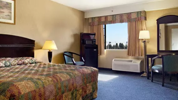 Days Inn & Suites Artesia | Kaliforniya - Los Angeles County - Artesia