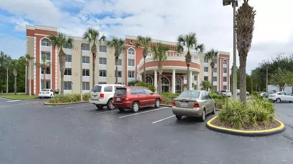 Quality Inn & Suites at Universal Studios | Florida - Orlando (ve civarı) - Orlando - Universal Orlando® Tatil ve Eğlence Merkezi