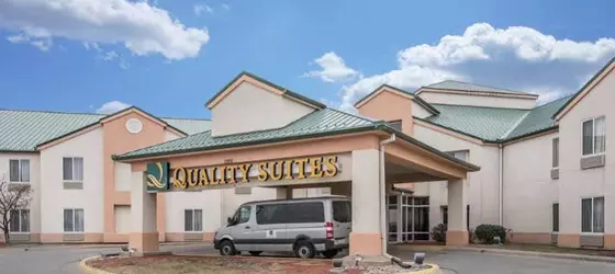 Quality Suites Airport Kansas City | Missouri - Kansas City (ve civarı) - Kansas