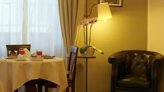 Hotel Bagliori | Lombardy - Milano (ve civarı) - Milano - Merkez İstasyonu