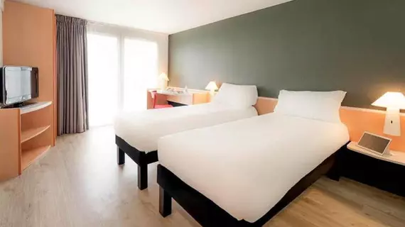 ibis Nantes Nord Treillières | Pays de la Loire - Loire-Atlantique - Nantes (ve civarı) - Treillieres