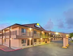 Days Inn Albuquerque Northeast | New Mexico - Albuquerque (ve civarı) - Albuquerque