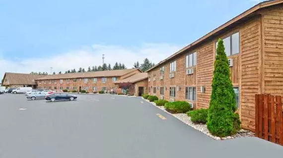 Best Western Maritime Inn | Wisconsin - Door County - Sturgeon Bay