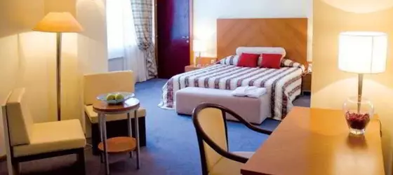 Hotel TCC Plaza | Üsküp - Centar