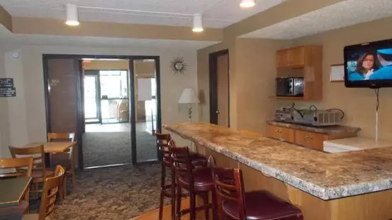 Boarders Inn & Suites Ripon | Wisconsin - Ripon