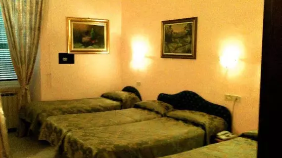 Hotel Philia | Lazio - Roma (ve civarı) - Roma Kent Merkezi - Rione XVIII Castro Pretorio