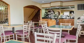 Quality Inn & Suites Shelbyville | Indiana - Indianapolis (ve civarı) - Shelbyville