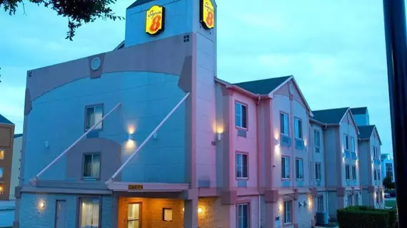 Super 8 Motel - Irving/DFW Apt/North | Teksas - Dallas (ve civarı) - Irving