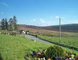 Ronan House B&B | İskoçya - Scottish Highlands - Portree - Greshornish