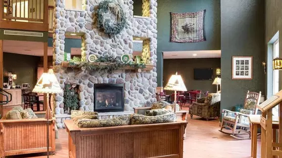 Comfort Suites Rapid River Lodge | Minnesota - Brainerd (ve civarı) - Baxter