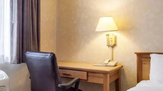 Quality Inn Brandon | Güney Dakota - Sioux Falls (ve civarı) - Brandon