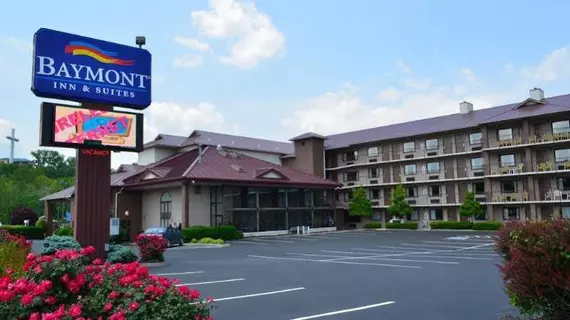 BAYMONT INN & SUITES PIGEON FO | Tennessee - Gatlinburg - Pigeon Forge (ve civarı) - Pigeon Forge