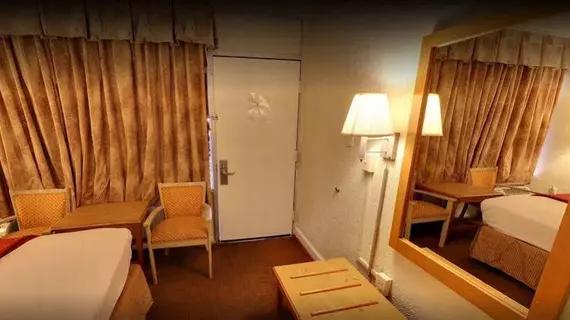 Rodeway Inn & Suites | Güney Karolayna - Myrtle Plajı (ve civarı) - Myrtle Beach