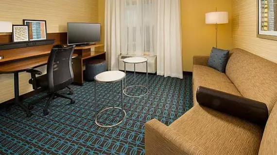 Fairfield Inn & Suites Arundel Mills BWI Airport | Maryland - Baltimore (ve civarı) - Hanover