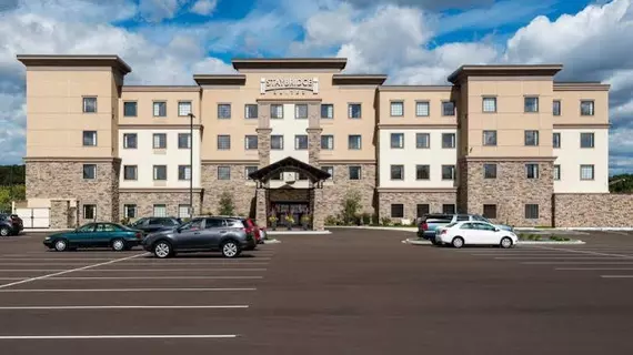 STAYBRIDGE SUITES EAU CLAIRE - ALTOONA | Wisconsin - Eau Claire (ve civarı) - Altoona