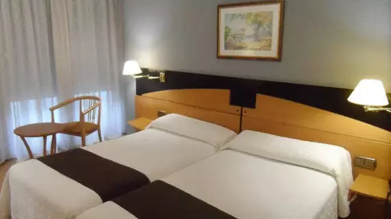 Hotel Sercotel Corona de Castilla | Kastilya ve Leon - Burgos İli - Alfoz de Burgos - Burgos