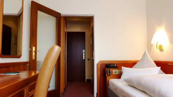 Centro Hotel Esplanade | Kuzey Ren-Westfalia - Düsseldorf (ve civarı) - Düsseldorf - Friedrichstadt