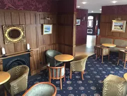 Marine Hotel Ballycastle | Kuzey İrlanda - Antrim (kontluk) - Ballycastle