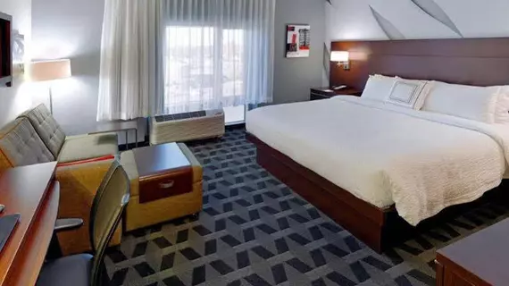 TownePlace Suites by Marriott Springfield | Missouri - Springfield (ve civarı) - Springfield