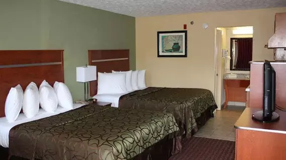 BAYMONT INN & SUITES PIGEON FO | Tennessee - Gatlinburg - Pigeon Forge (ve civarı) - Pigeon Forge