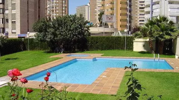 Apartamentos Torre Ipanema | Valencia Bölgesi - Alicante (vilayet) - Marina Baja - Benidorm