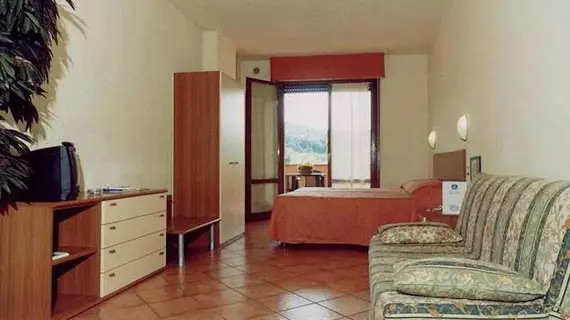 Best Western La Residenza Delle Badesse | Toskana - Siena (vilayet) - San Gimignano - Val d'Elsa