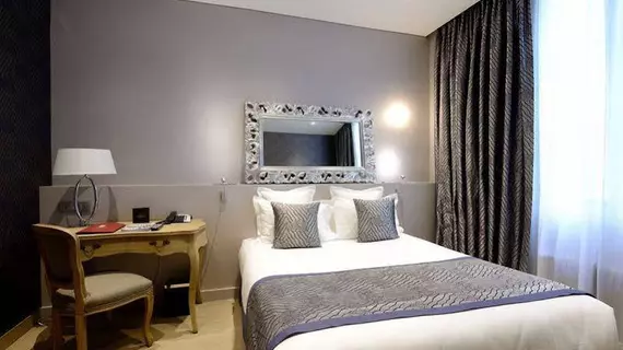 Hotel Pas De Calais | Ile-de-France - Paris - Saint-Thomas-d'Aquin