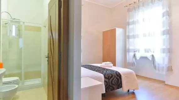 B&T Rooms Trani | Lazio - Roma (ve civarı) - Roma Kent Merkezi - Rione XVIII Castro Pretorio