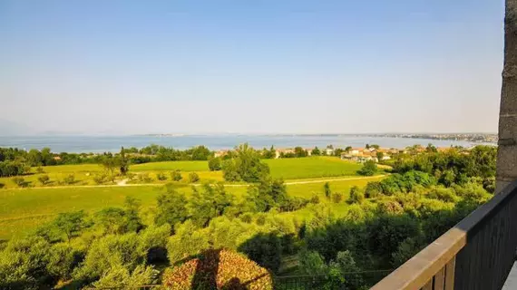 Castello Belvedere Residence | Lombardy - Brescia (il) - Desenzano del Garda