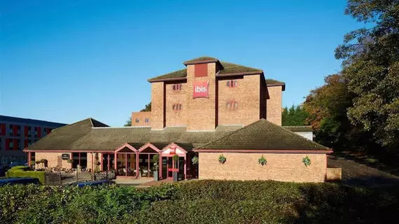 IBIS LUTON AIRPORT | Bedfordshire (kontluk) - Luton