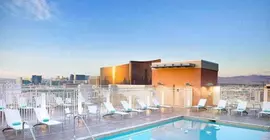 SpringHill Suites Las Vegas Convention Center | Nevada - Clark County - Las Vegas (ve civarı) - Las Vegas