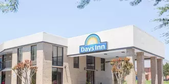 Days Inn Easley West of Greenville/Clemson Area