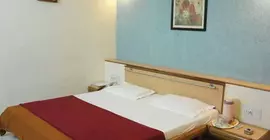 Hotel Neelkanth-Sahara | Gujarat - Ahmedabad Bölgesi - Ahmedabad - Ahmedabad Kent Merkezi