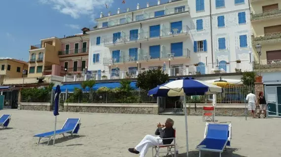 La Balnearia | Liguria - Savona (il) - Alassio