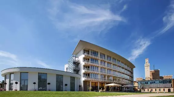 arcona Hotel am Havelufer | Brandenburg Bölgesi - Potsdam - Brandenburger Vorstadt - Potsdam West