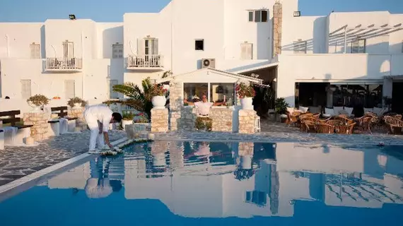 Holiday Sun Hotel | Ege Adaları - Paros